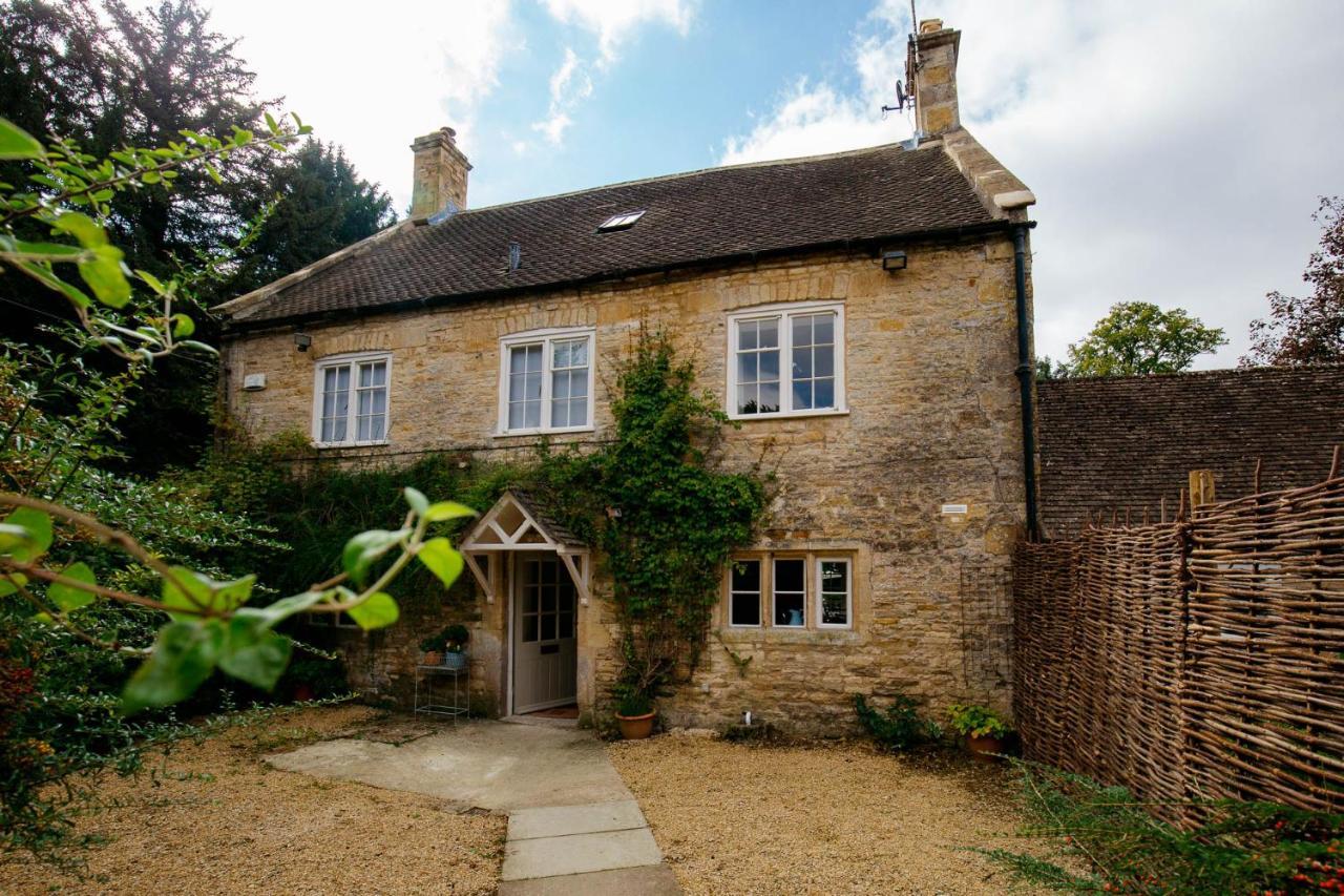 Temple Guiting Cottage Exteriör bild